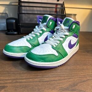 Nike Air Jordan 1 Mid Hulk Size 8
